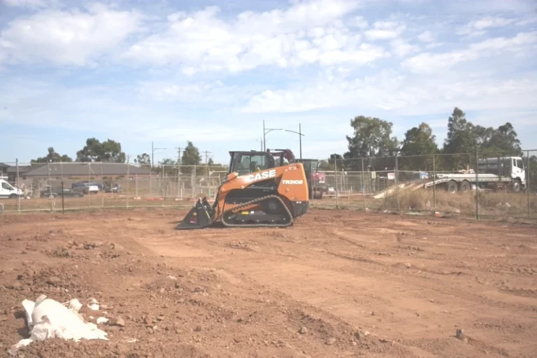 Digger Hire | Bobcat Hire