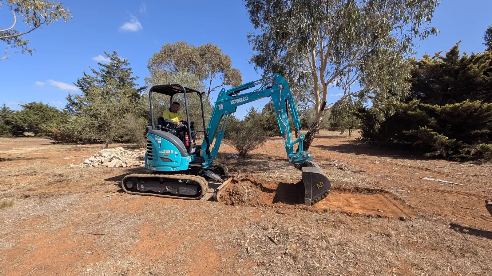 Excavator Hire Service