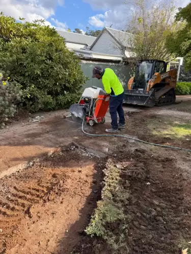 Mr-Digger-Guru_800w_Concrete Cutting and Removal 1