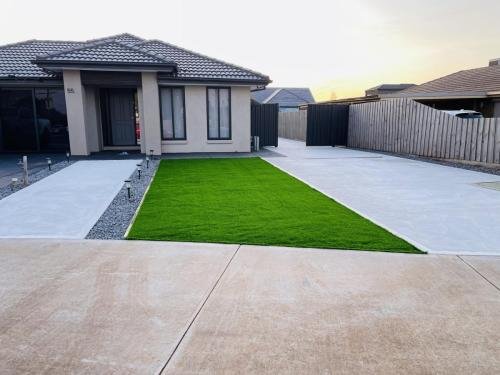 concrete slab laying mr digger guru 8